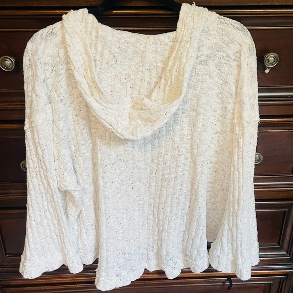 Free People Sweater - Picture 4 of 4